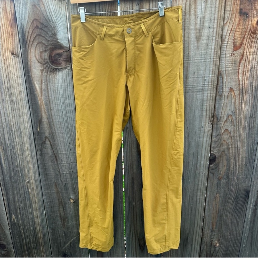 Men's Arcteryx Mustard Stretch Performance Pants
